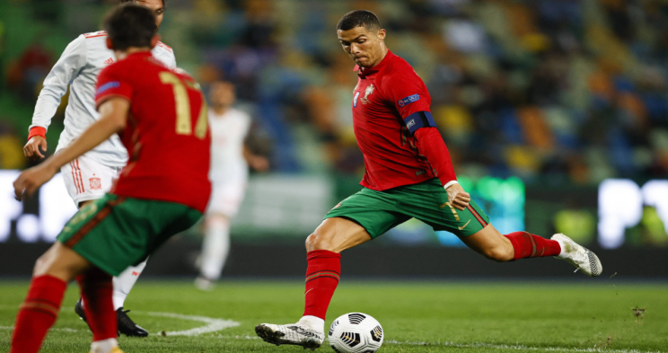 费哈青年队vs阿尔瓦坦青年队直播_费哈青年队vs阿尔瓦坦青年队直播免费高清无插件_在线观看高清费哈青年队vs阿尔瓦坦青年队直播-24直播